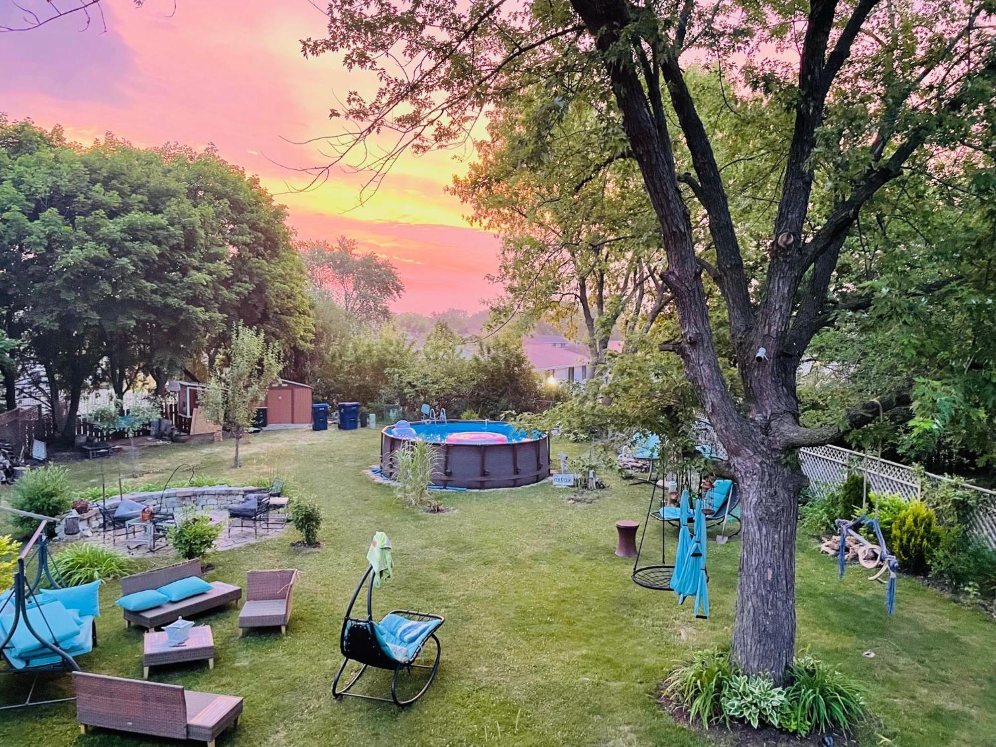 Schaumburg Paradise Oasis With A Secret Garden And Private Pool Eksteriør bilde